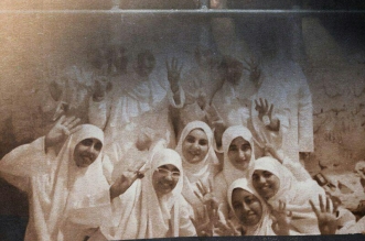 انقذوهم من حر الزنازين